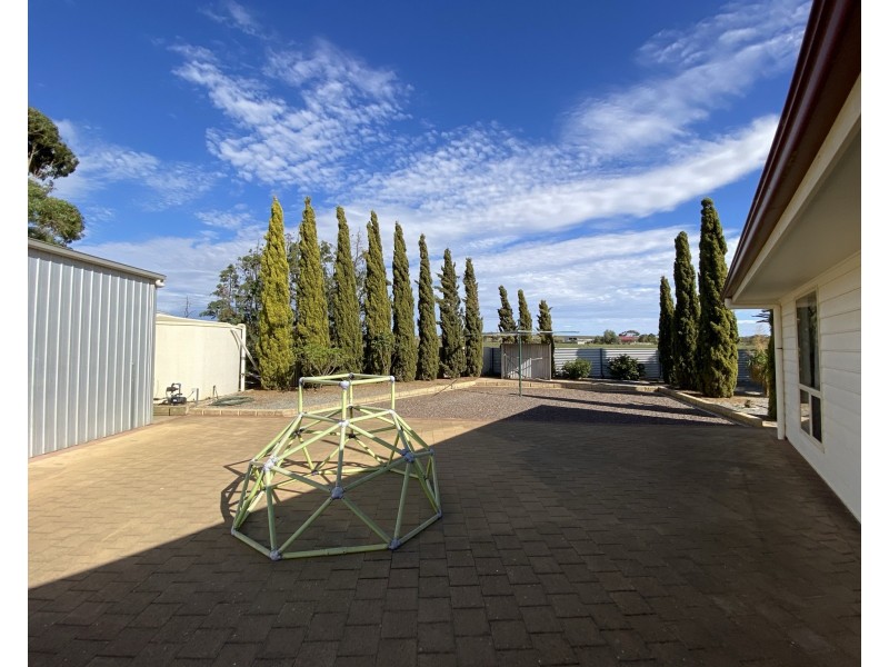 6 Chalmers Road, Port Neill SA 5604