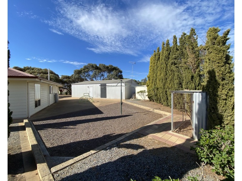 6 Chalmers Road, Port Neill SA 5604