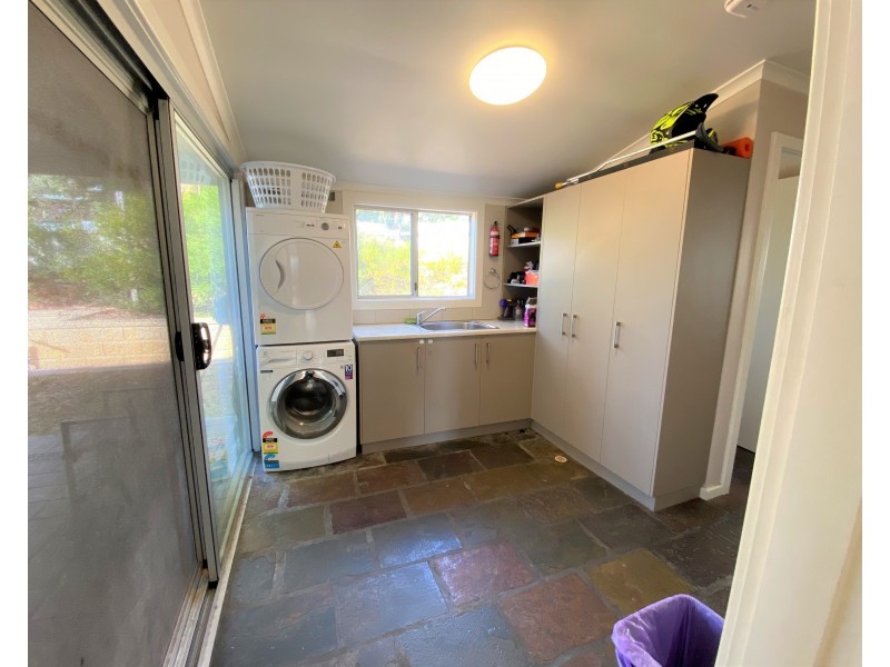 18 Miltalie Avenue, Port Lincoln SA 5606