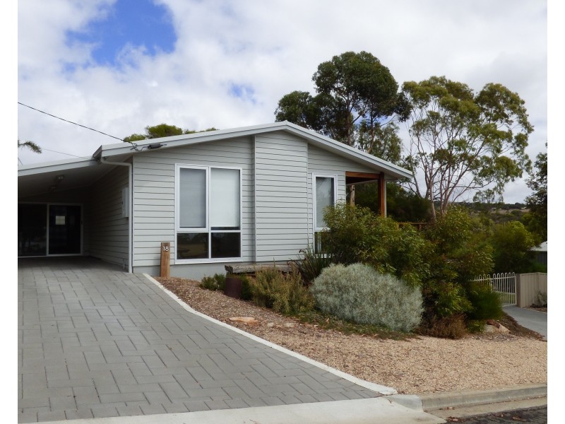 18 Miltalie Avenue, Port Lincoln SA 5606