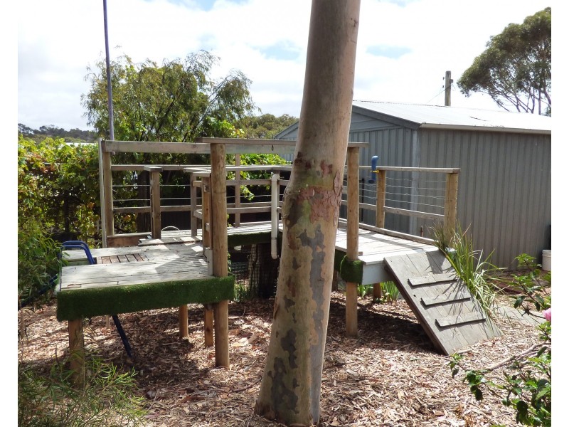 18 Miltalie Avenue, Port Lincoln SA 5606