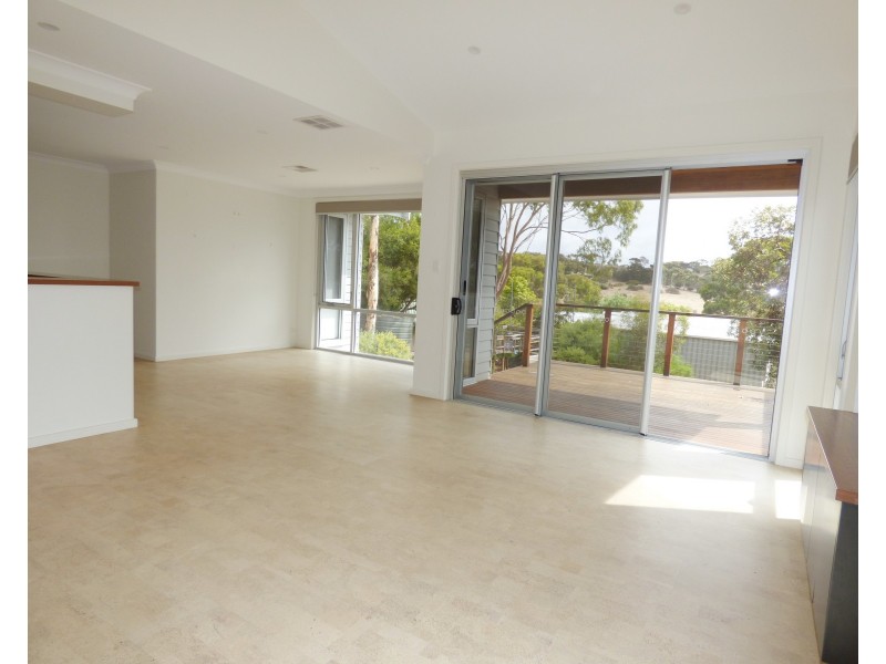 18 Miltalie Avenue, Port Lincoln SA 5606