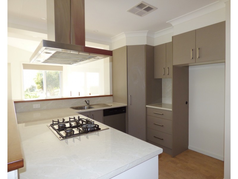 18 Miltalie Avenue, Port Lincoln SA 5606