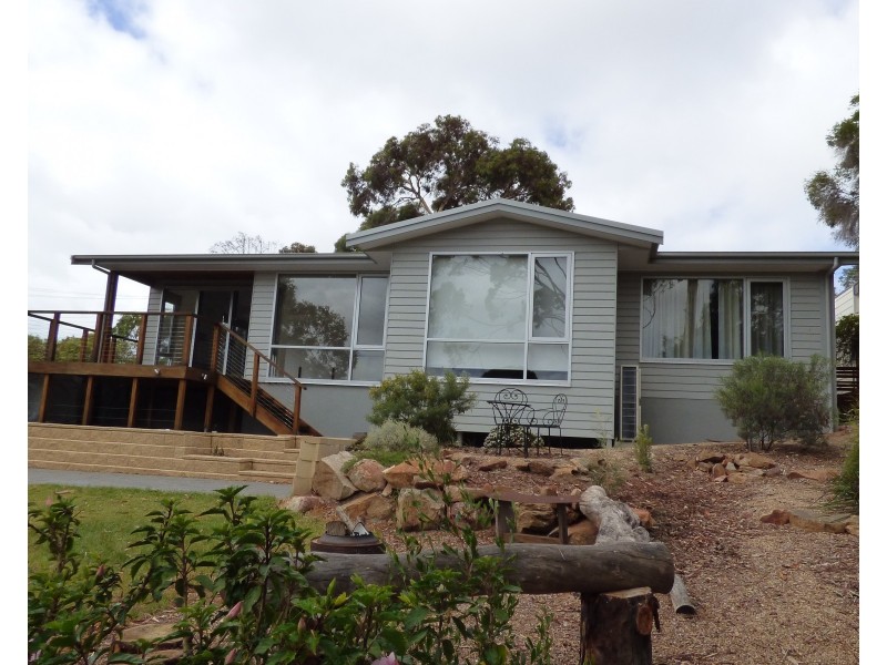 18 Miltalie Avenue, Port Lincoln SA 5606