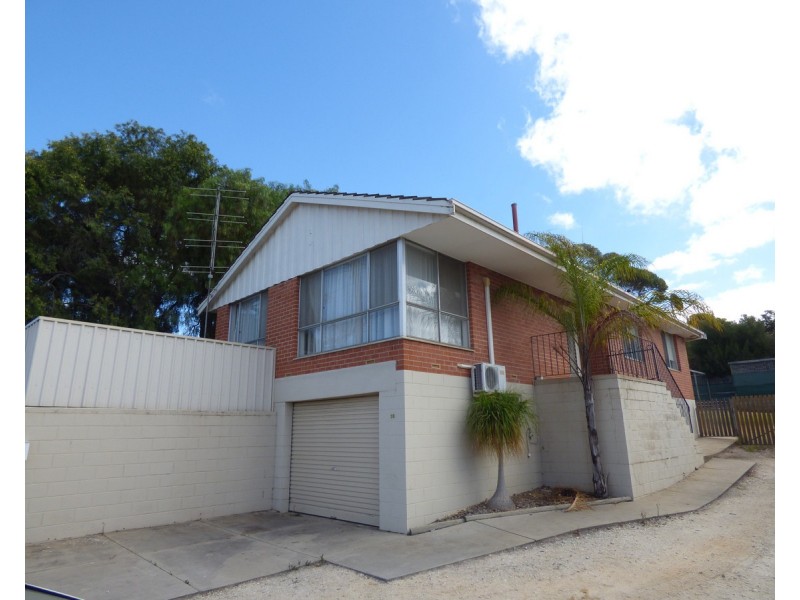 30 Sleaford Terrace, Port Lincoln SA 5606