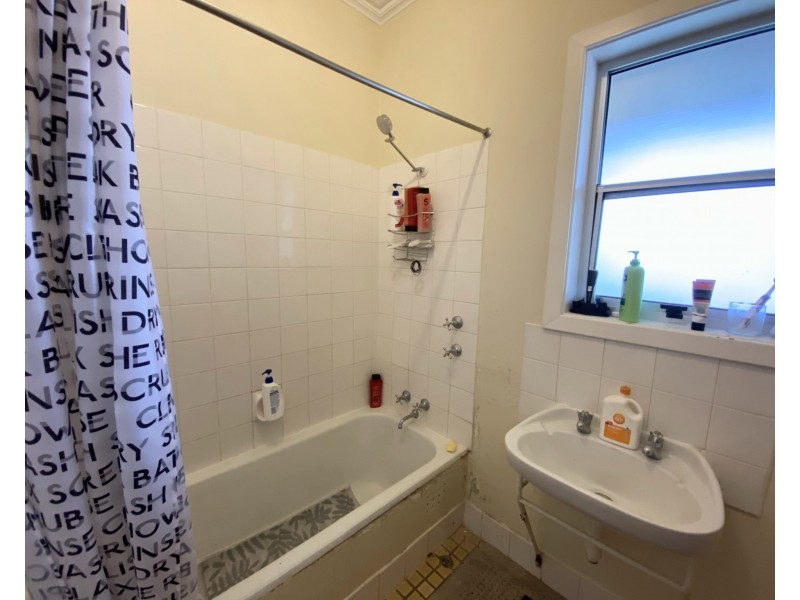 1 Pamir Court, Port Lincoln SA 5606