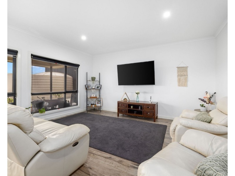 33 Church Street, Tumby Bay SA 5605