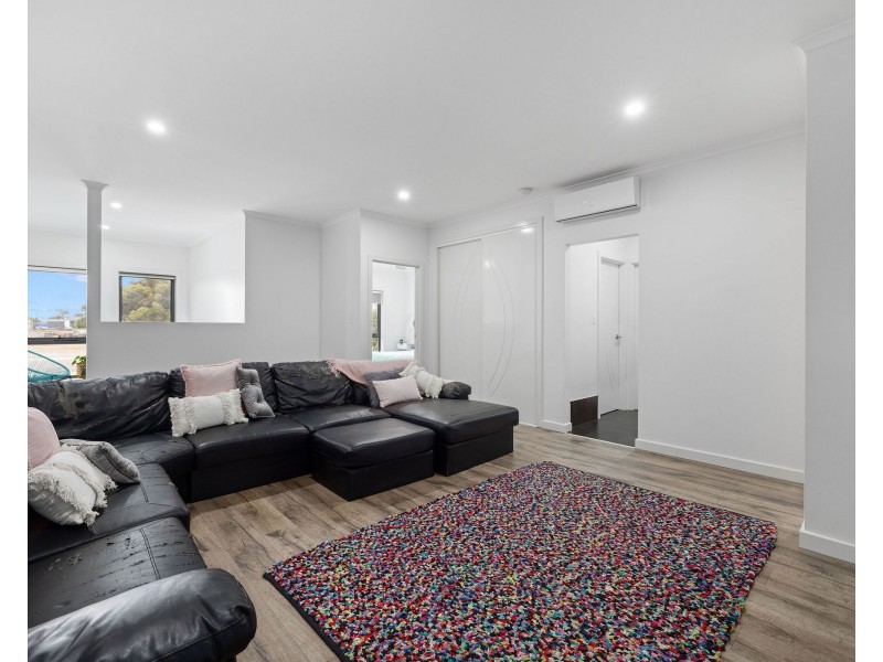 33 Church Street, Tumby Bay SA 5605