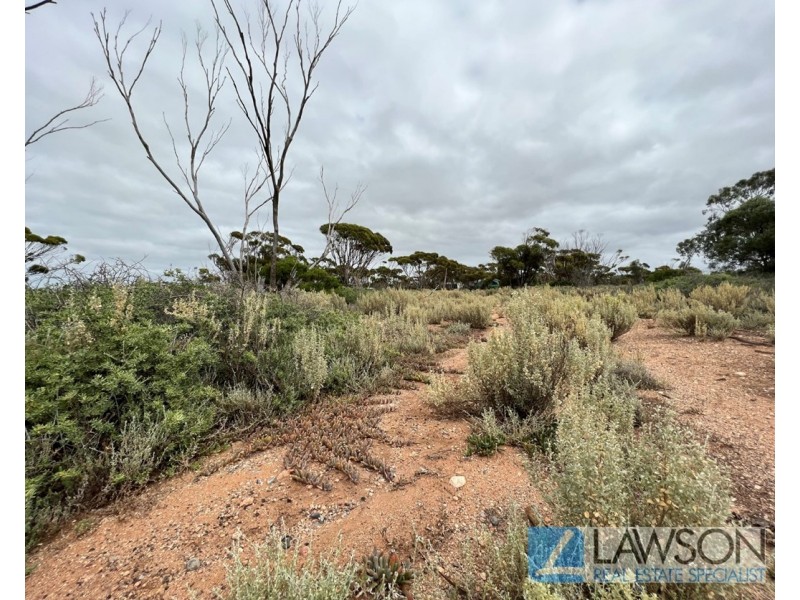 SEC 174 Story Road, Cowell SA 5602