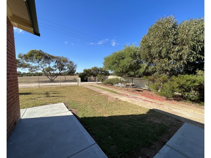 1055 Lincoln Highway, North Shields SA 5607