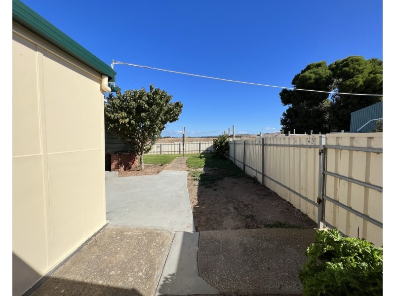 1055 Lincoln Highway, North Shields SA 5607