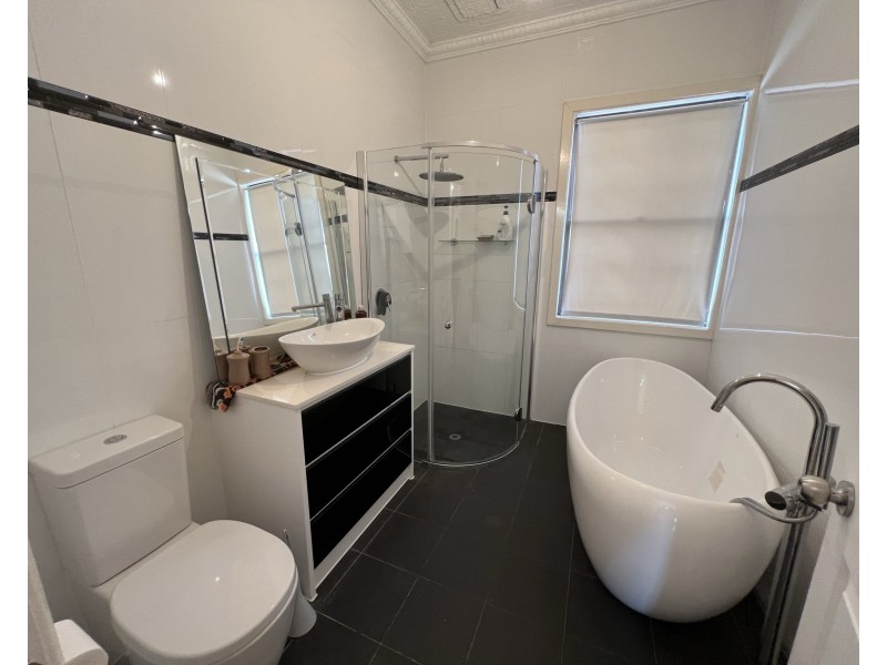 11 Airport Road, Cleve SA 5640