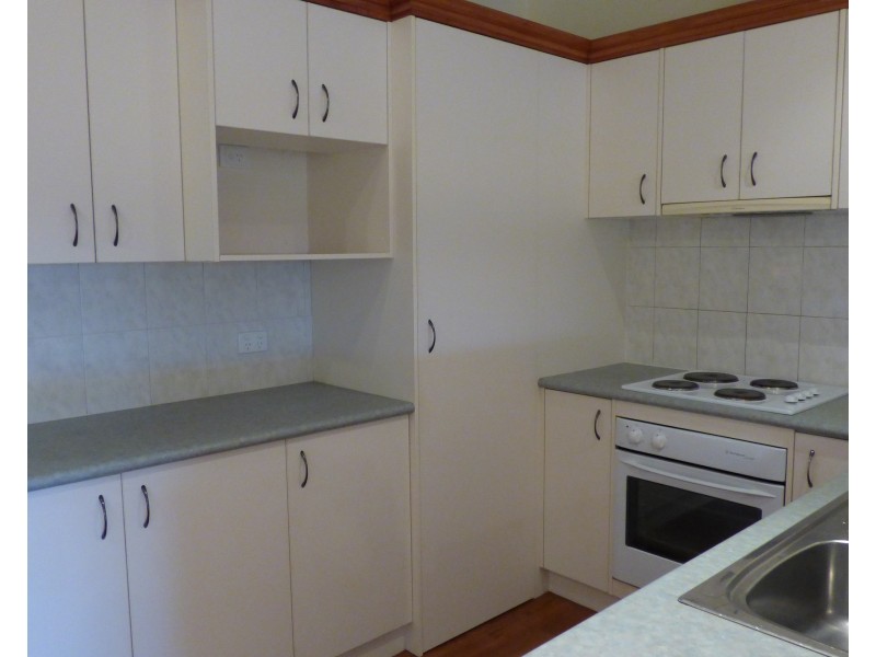 13 Octoman Street, Tumby Bay SA 5605