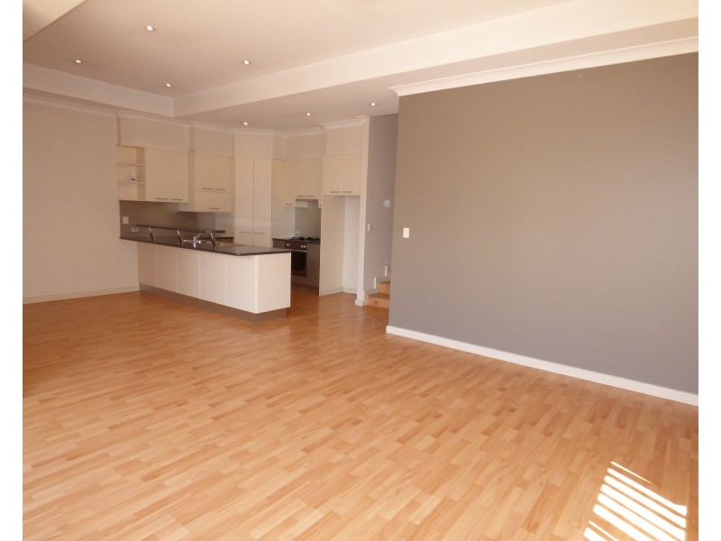 4/6 Bridge Crescent, Port Lincoln SA 5606