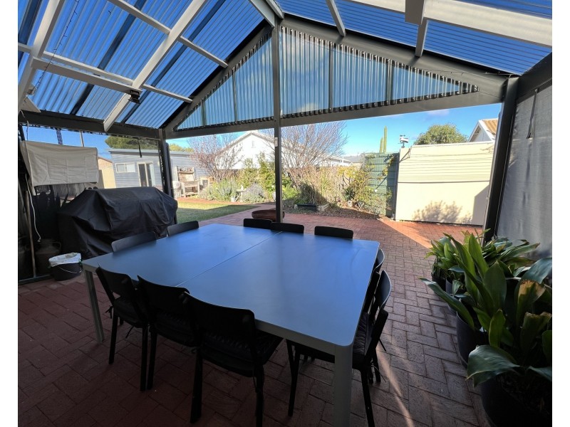 2 Lawrie Street, Tumby Bay SA 5605