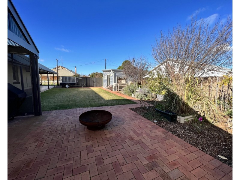 2 Lawrie Street, Tumby Bay SA 5605