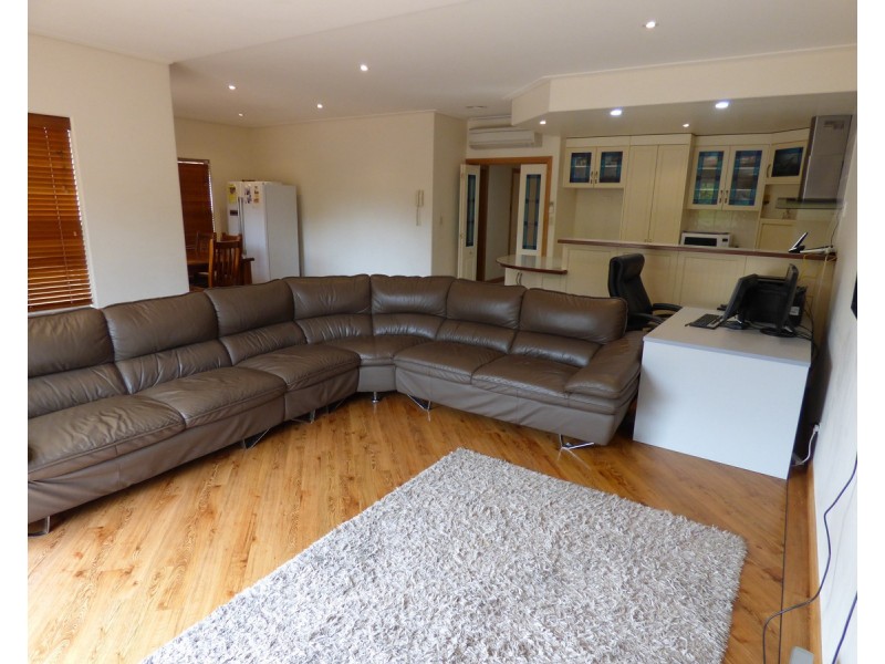 2/11 Ives Place, Port Lincoln SA 5606