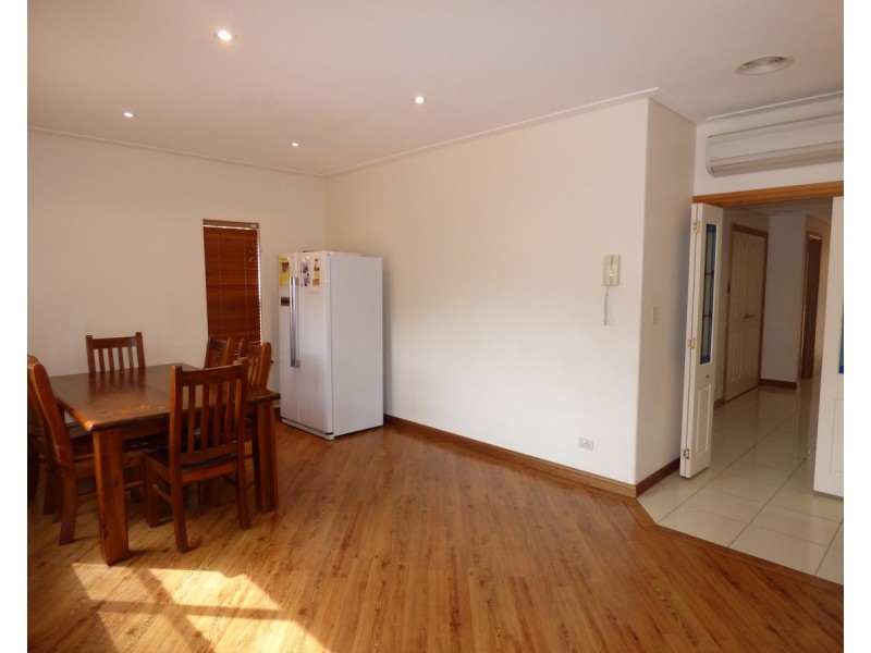 2/11 Ives Place, Port Lincoln SA 5606