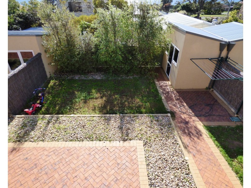 2/11 Ives Place, Port Lincoln SA 5606