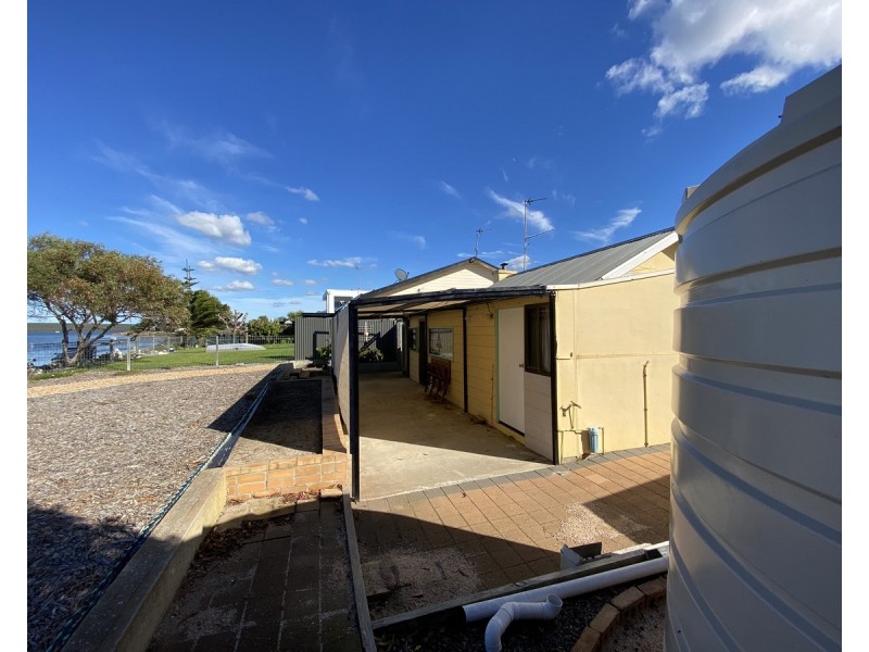 19 Tulka Esplanade, Tulka SA 5607