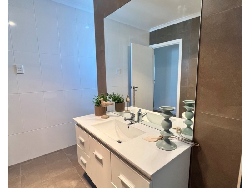 25 Lakin Crescent, Tumby Bay SA 5605