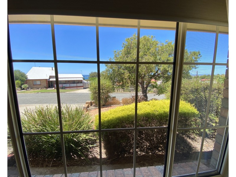 2/1 Roslyn Street, Port Lincoln SA 5606
