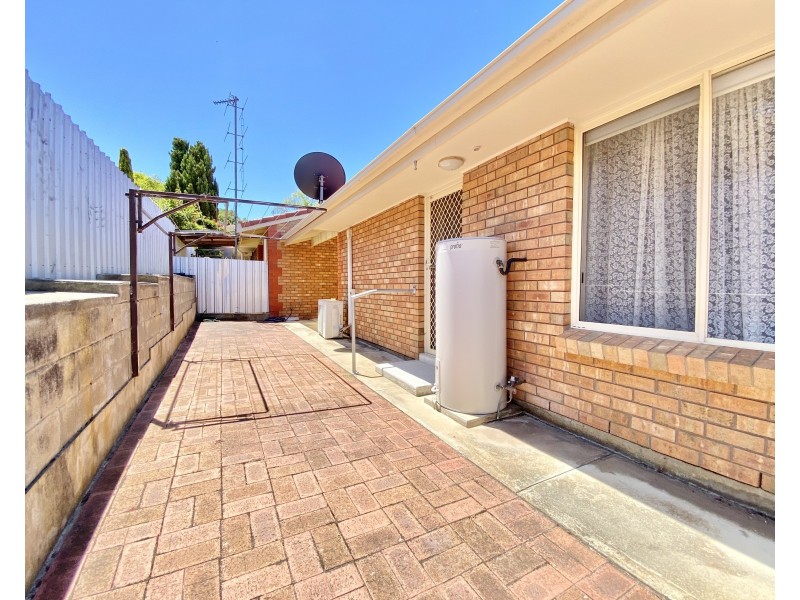 2/1 Roslyn Street, Port Lincoln SA 5606
