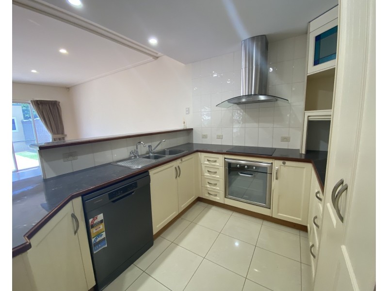 1/11 Ives Place, Port Lincoln SA 5606