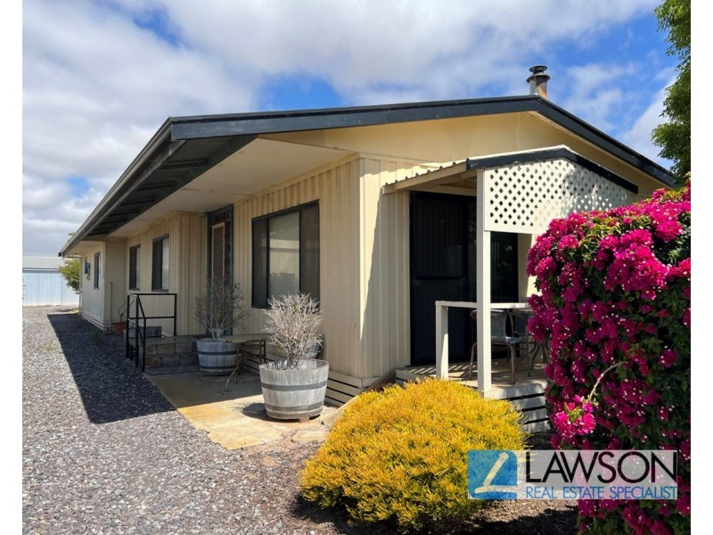 20 Lawrie Street, Tumby Bay SA 5605