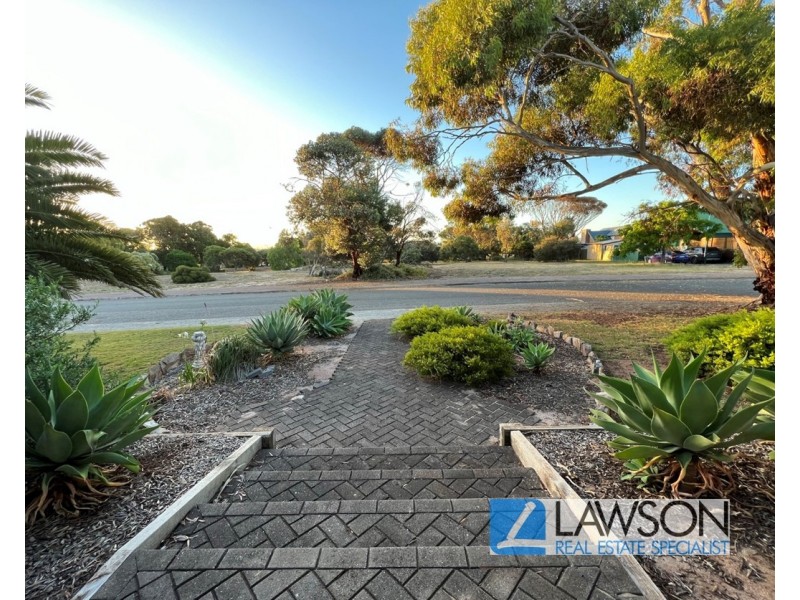 6 Lakin Crescent, Tumby Bay SA 5605