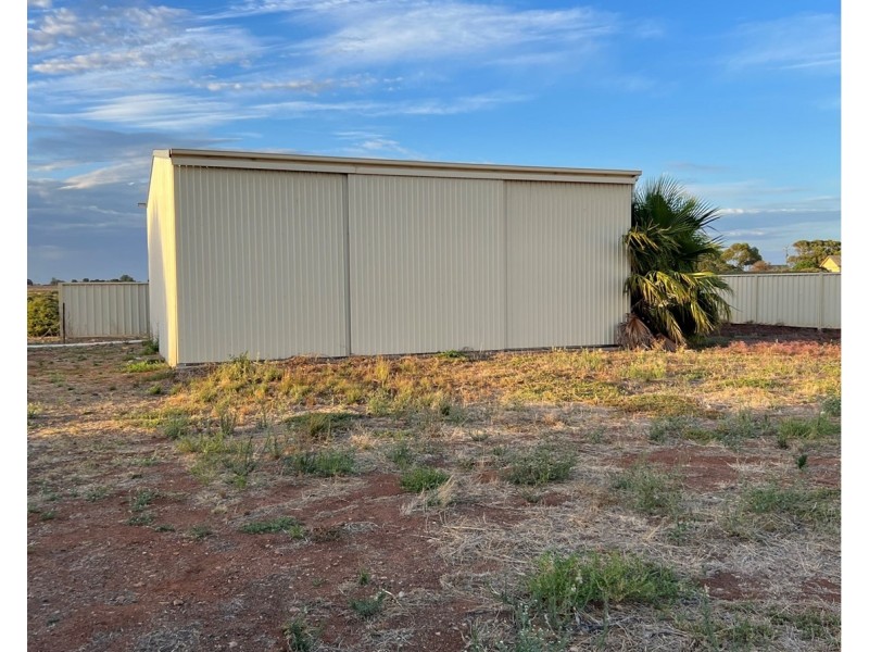 11 Church Street, Tumby Bay SA 5605