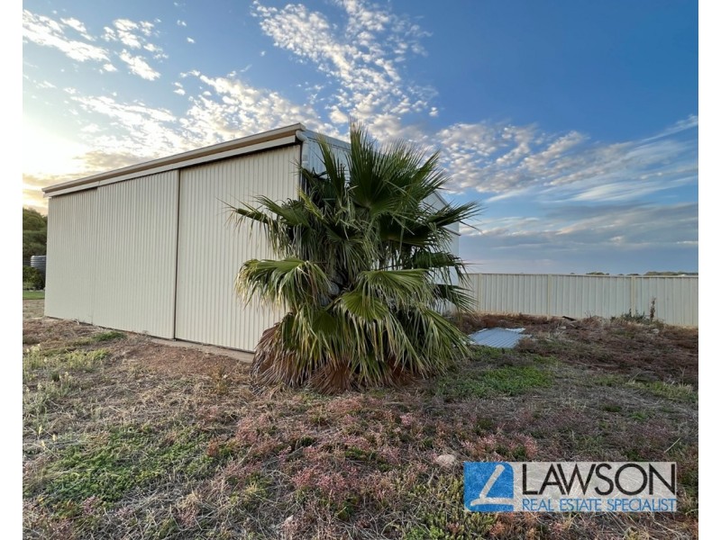 11 Church Street, Tumby Bay SA 5605