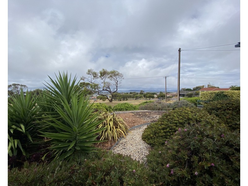 15 Walkley Road, Port Lincoln SA 5606