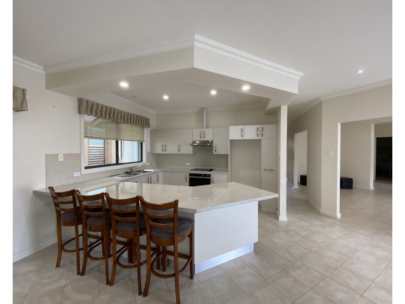 4-4 Sarah Crescent, Port Lincoln SA 5606