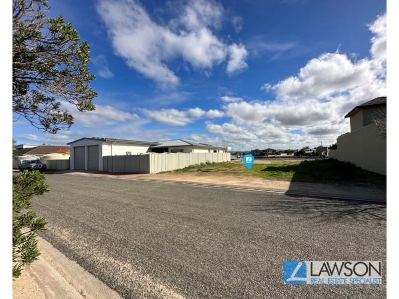 18 Morialta Crescent, Tumby Bay SA 5605