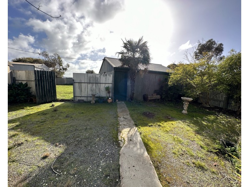 2 Church Street, Tumby Bay SA 5605