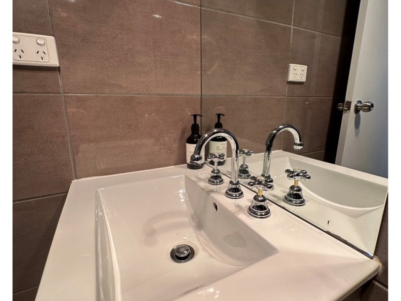 8 Elfrieda Drive, Tumby Bay SA 5605