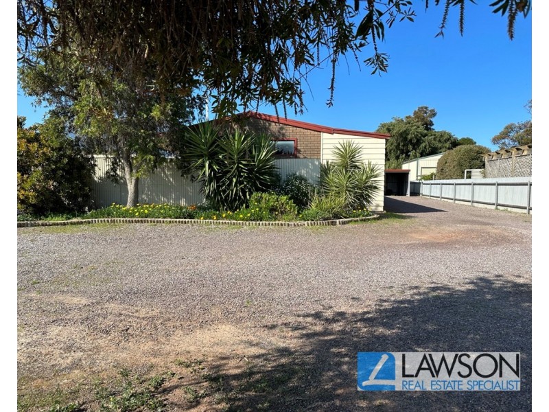 9 Robert Street, Tumby Bay SA 5605