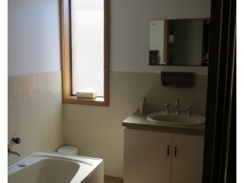 9 La Fayette Drive, Port Lincoln SA 5606