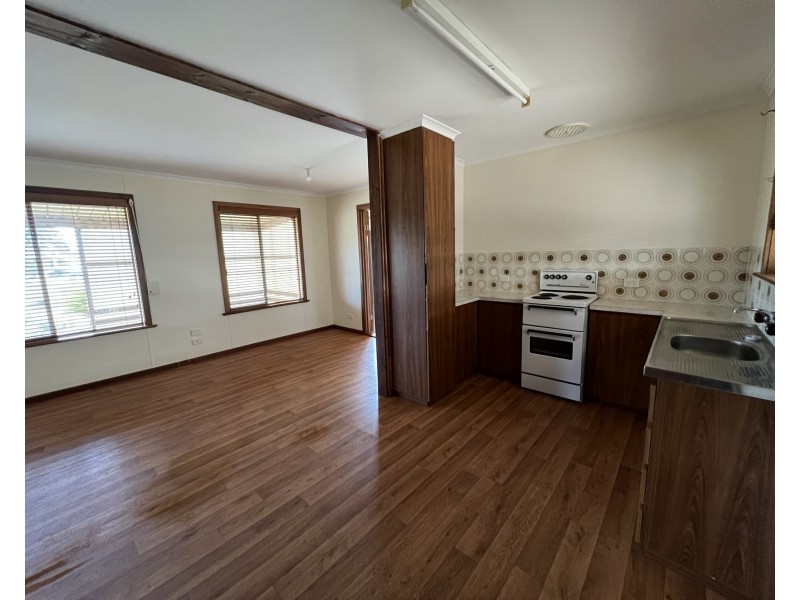 4 Gardner Avenue, Tumby Bay SA 5605