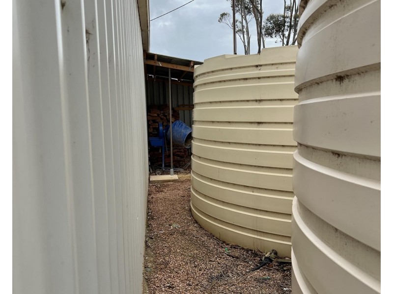 11 Ashman Tce, Ungarra SA 5607