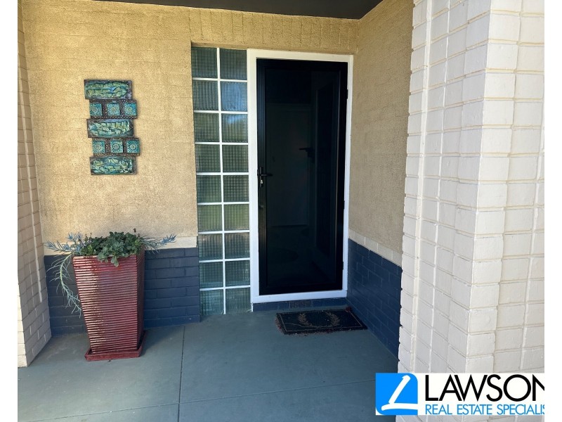 9 Sidney Road, Tumby Bay SA 5605