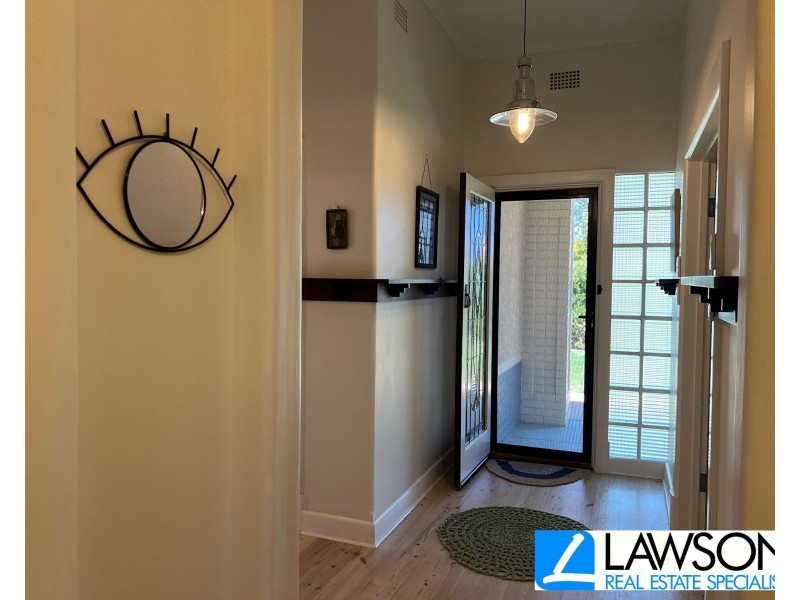 9 Sidney Road, Tumby Bay SA 5605