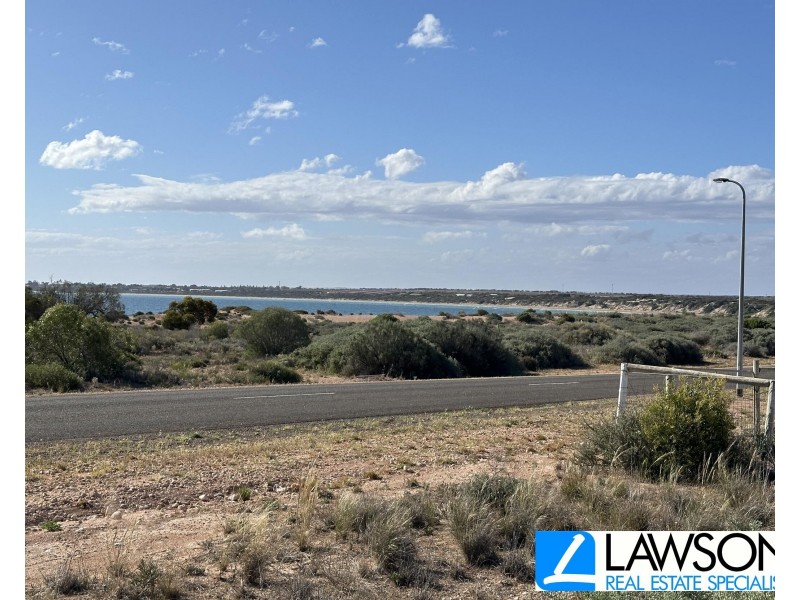 69 Bosanquet Boulevard, Ceduna SA 5690