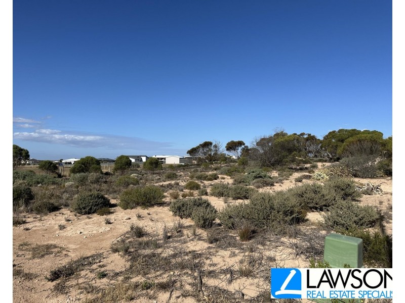 69 Bosanquet Boulevard, Ceduna SA 5690