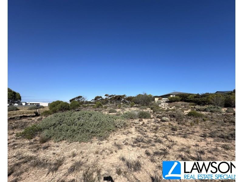 69 Bosanquet Boulevard, Ceduna SA 5690