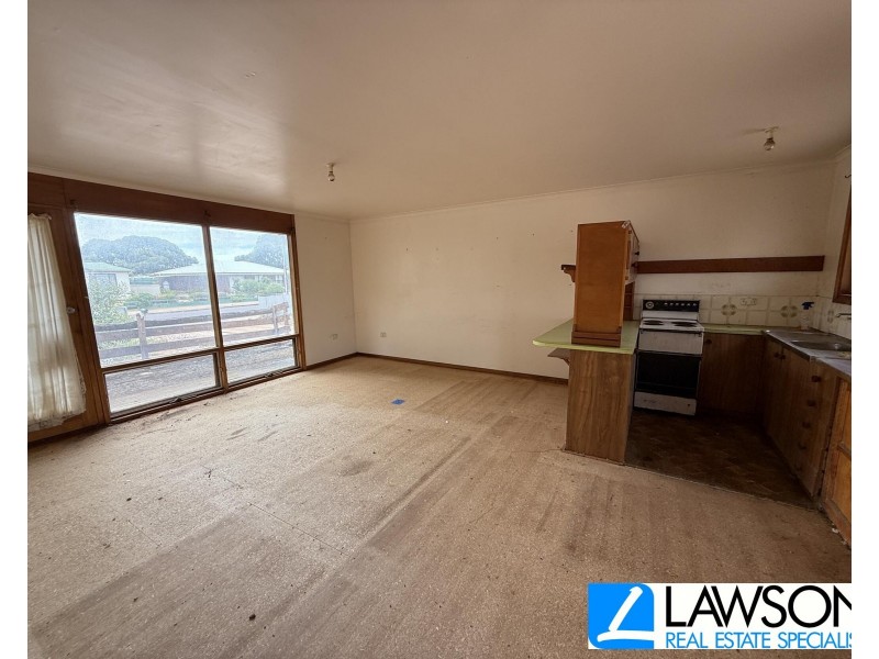 2 Thompson Street, Tumby Bay SA 5605