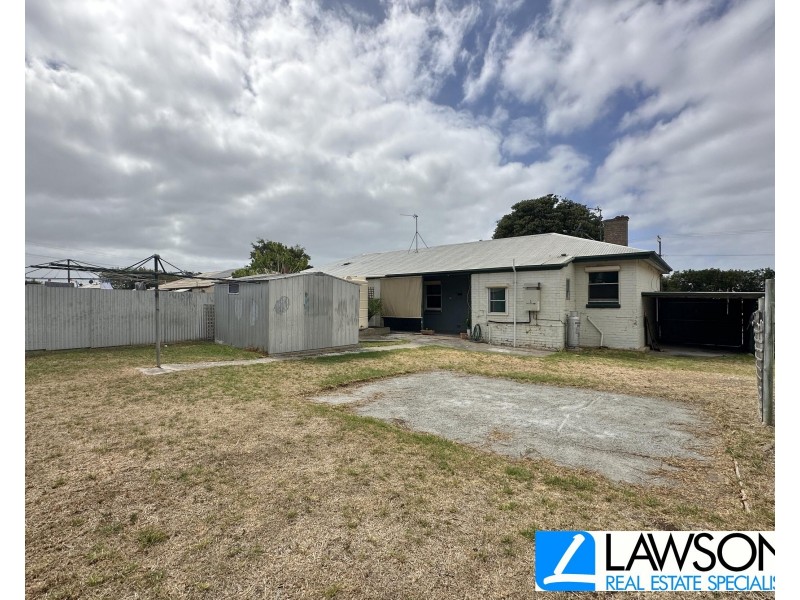 18 Dickens Street, Port Lincoln SA 5606