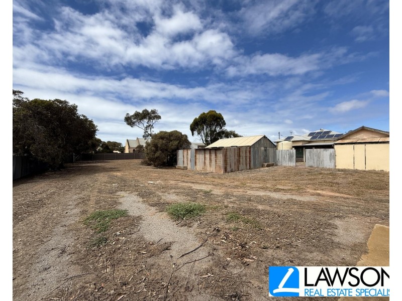 2 Church Street, Tumby Bay SA 5605