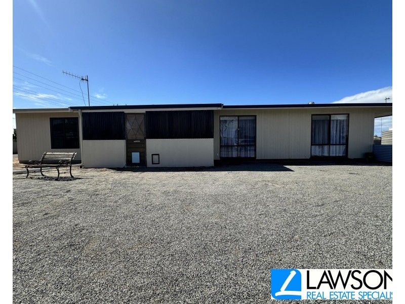 26 O`Connor Street, Tumby Bay SA 5605